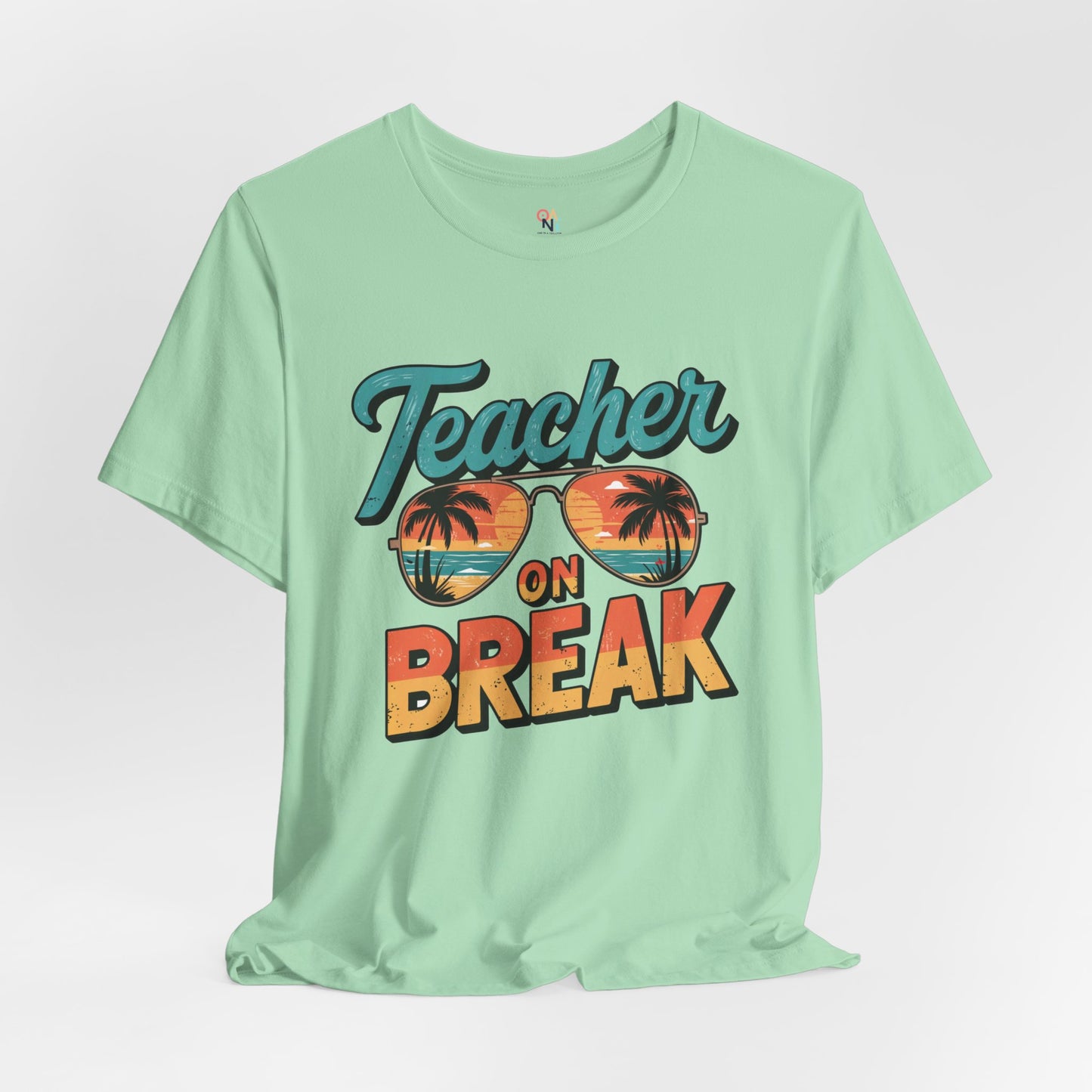 Teacher On Break T-Shirt – Summer Vibes Tee for Educators | Fun Vacation & Back-to-School Gift